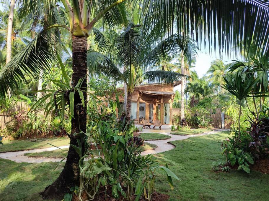 The Bamboo Houses - Tropical Garden & Empty Beach General Luna  Εξωτερικό φωτογραφία