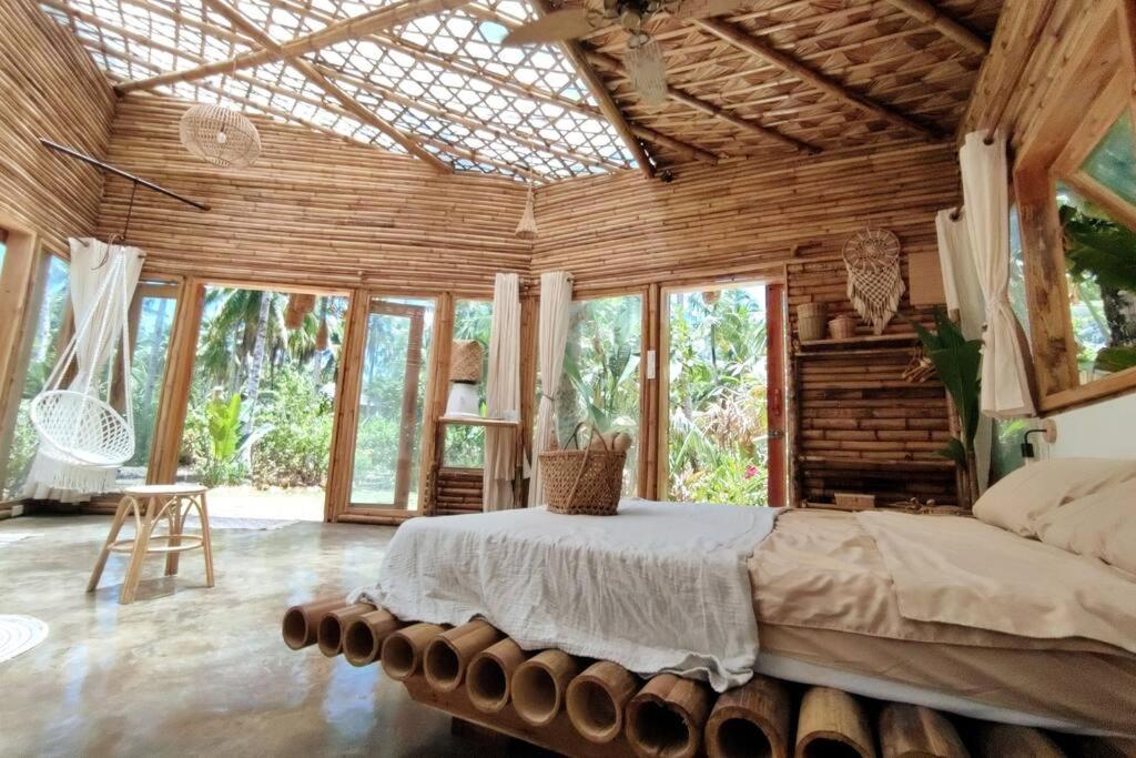 The Bamboo Houses - Tropical Garden & Empty Beach General Luna  Εξωτερικό φωτογραφία