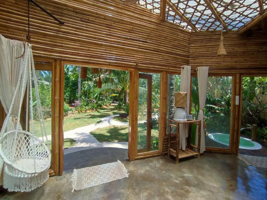 The Bamboo Houses - Tropical Garden & Empty Beach General Luna  Εξωτερικό φωτογραφία