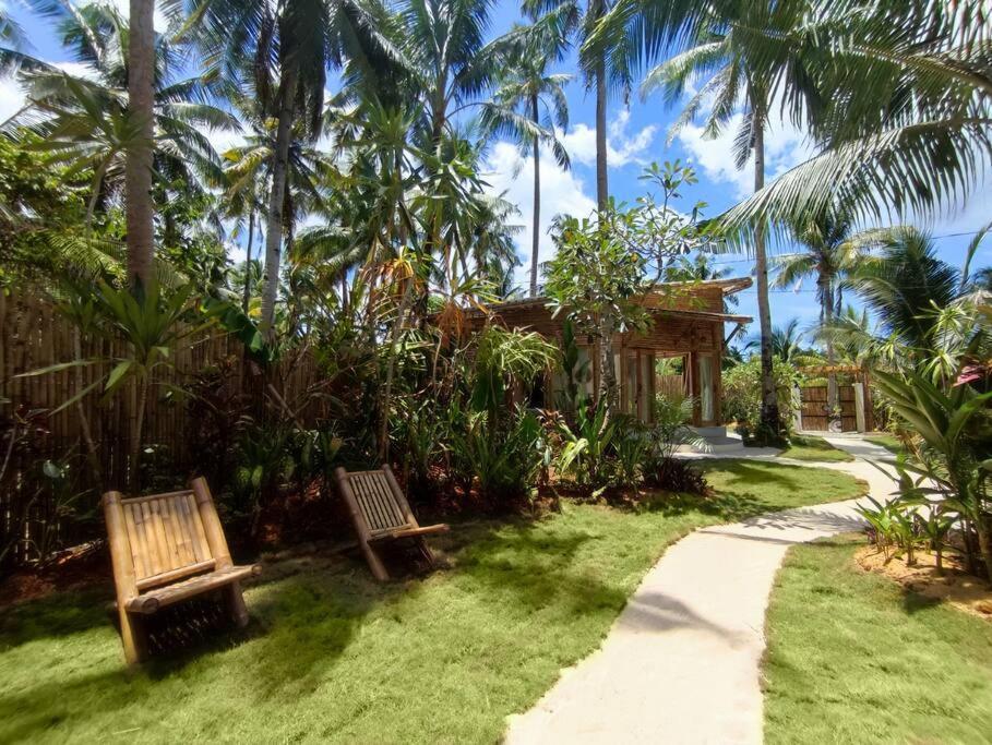 The Bamboo Houses - Tropical Garden & Empty Beach General Luna  Εξωτερικό φωτογραφία