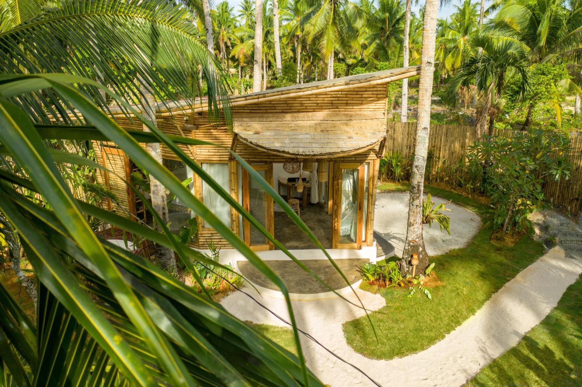 The Bamboo Houses - Tropical Garden & Empty Beach General Luna  Εξωτερικό φωτογραφία