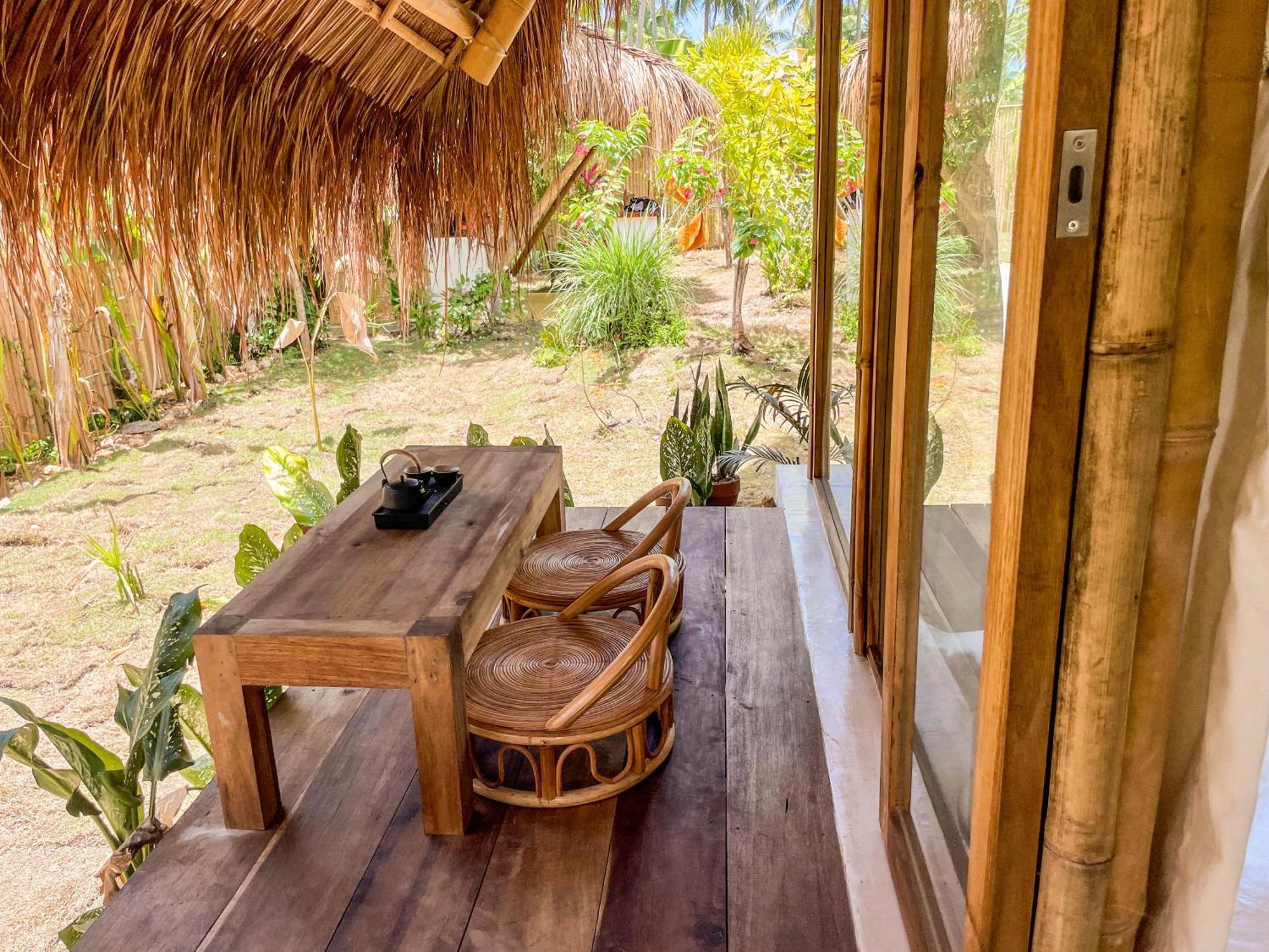 The Bamboo Houses - Tropical Garden & Empty Beach General Luna  Εξωτερικό φωτογραφία