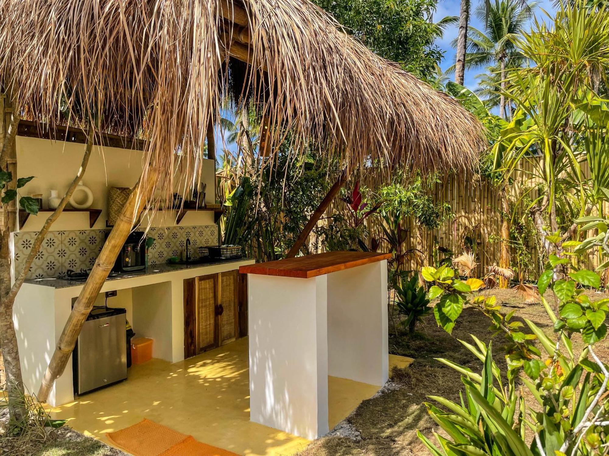 The Bamboo Houses - Tropical Garden & Empty Beach General Luna  Εξωτερικό φωτογραφία